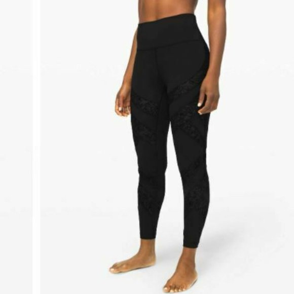 lululemon athletica Pants - LIMITED EDITION WUNDER UNDER LULULEMONS